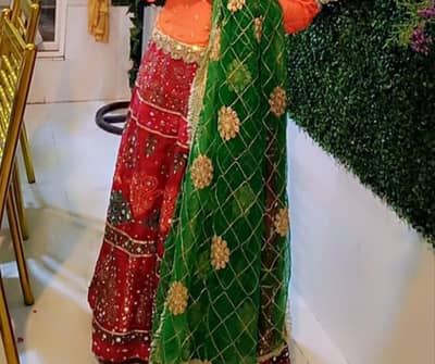 Lahnaga Dupatta