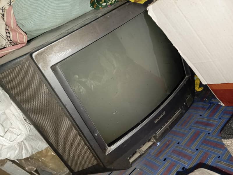 Sony Trinitron cable tv 0
