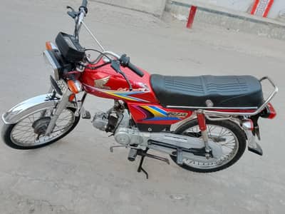 Honda 70 2010 model ha, all original documents hain