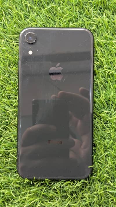 Apple iPhone XR