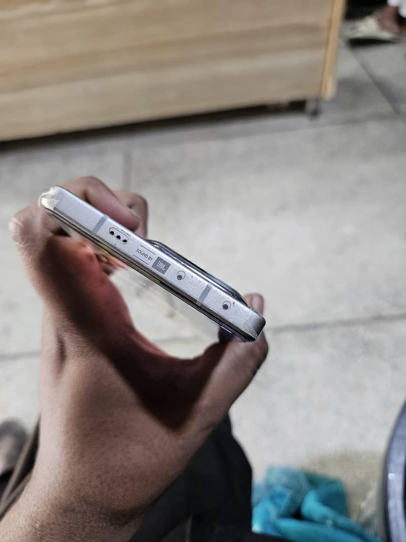 Infinix Note 50 4