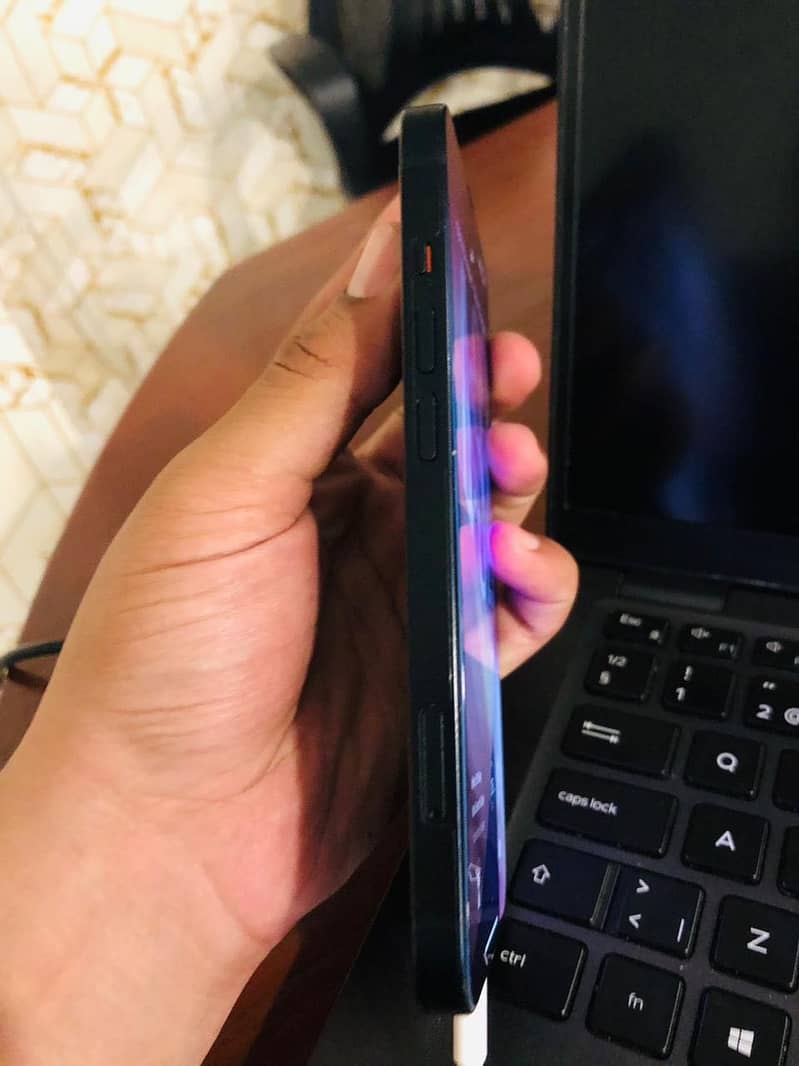 Iphone 13 jv 6