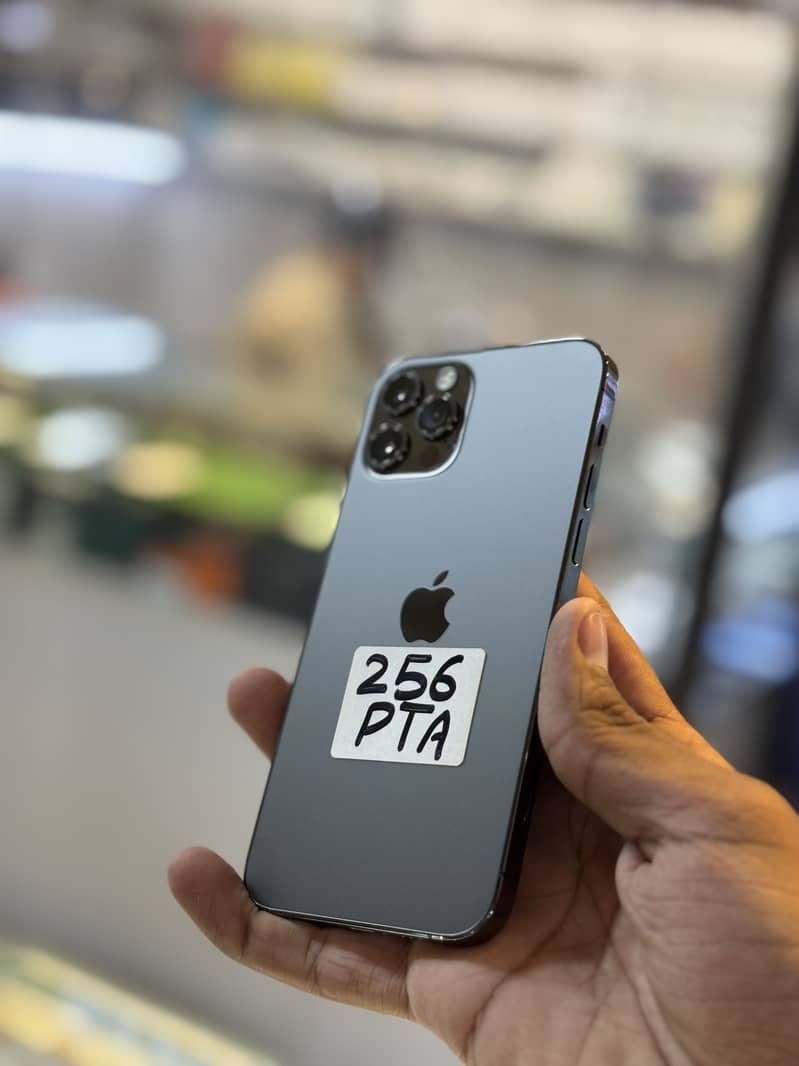 iPhone 12 Pro 1