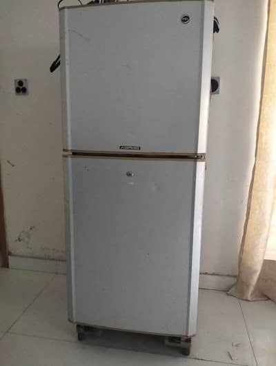 PEL refrigerator used