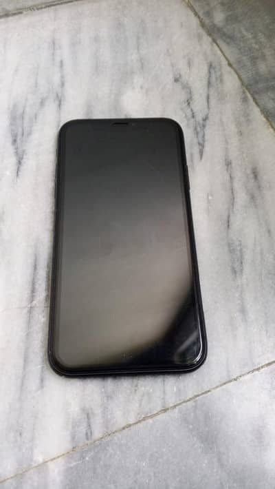 Apple iPhone XR
