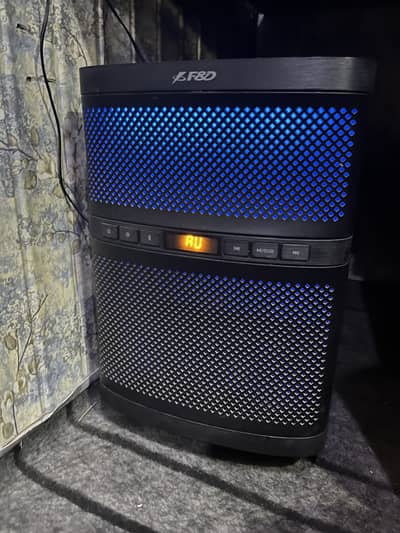 F&D 580x 2.1 sound system