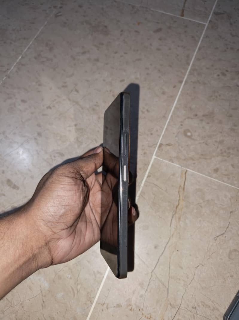 Infinix Note 30 5