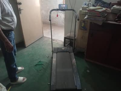 Electric Treadmill Fully Functional - Home Gym Use