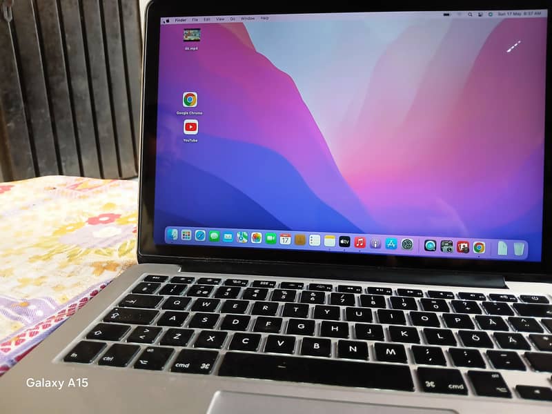 Macbook pro 2015 6