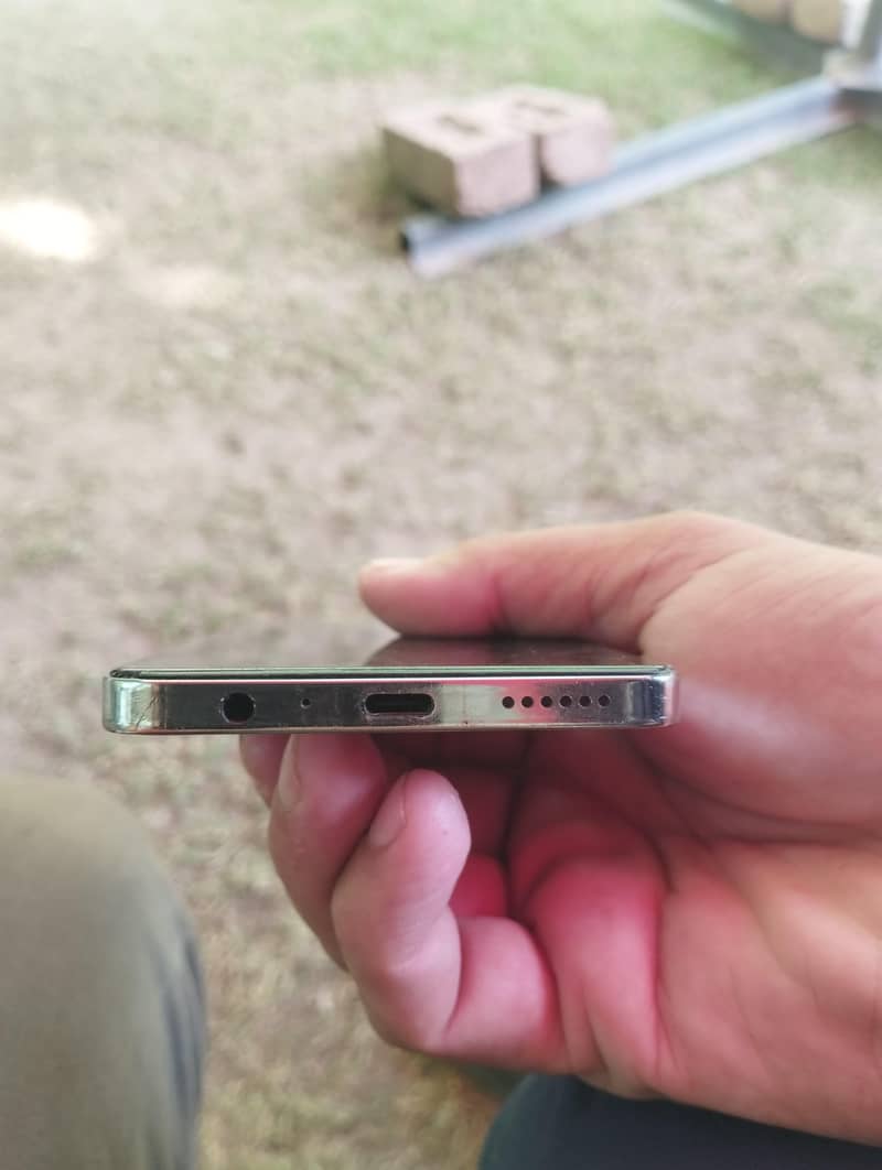 Tecno CAMON 20 3