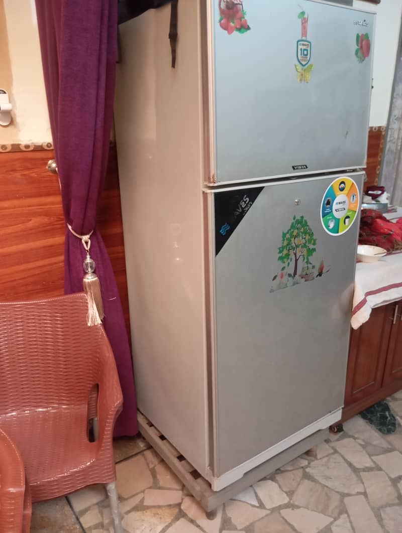 waves refrigerator 0