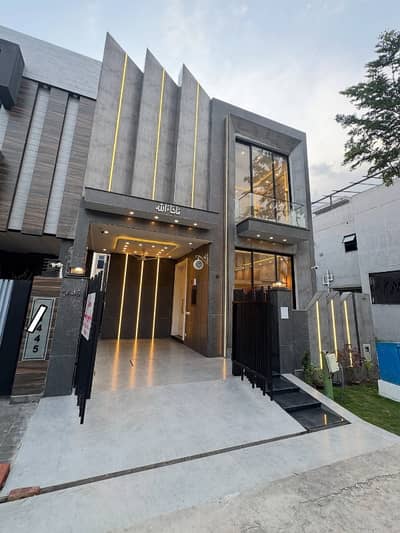 5 Marla BRAND NEW MODERN DESIGN HOUSE FOR RENT , Near Park