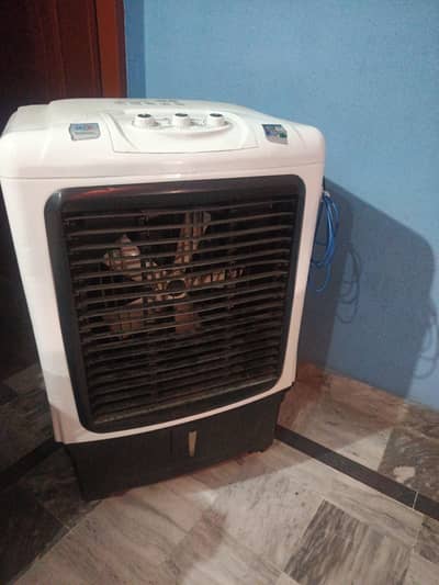220W Electric Air cooler, Powerful cooling, Excellent Condition