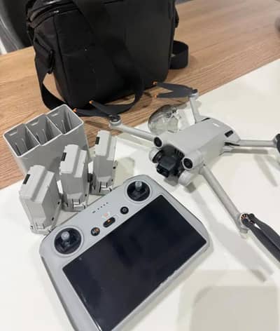 DJI Mini 3 Pro drone combo packing 3 battery