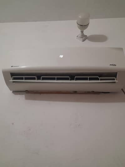 Dawlance DC inverter 1.5 ton