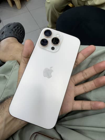 Apple iPhone 16 Pro Max JV