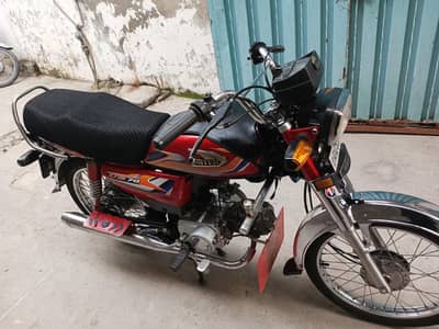United Bike registered Dec 2024 ki Hai Sticker 2025 Model k hai