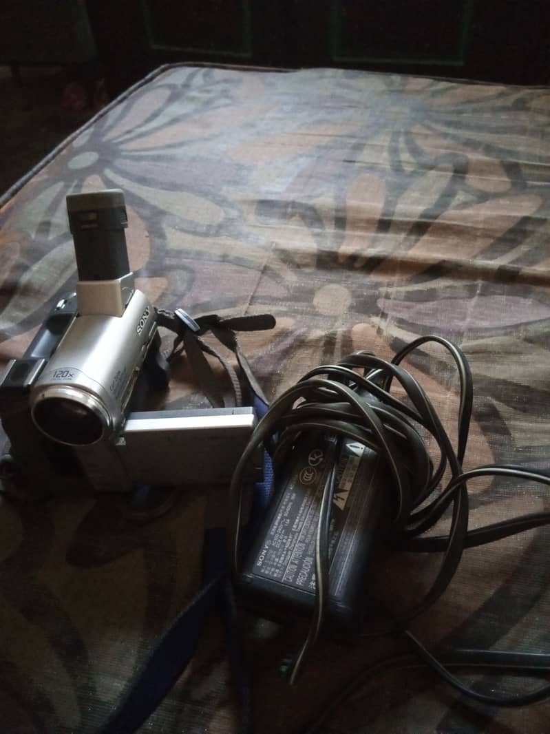 Handi cam camra 3