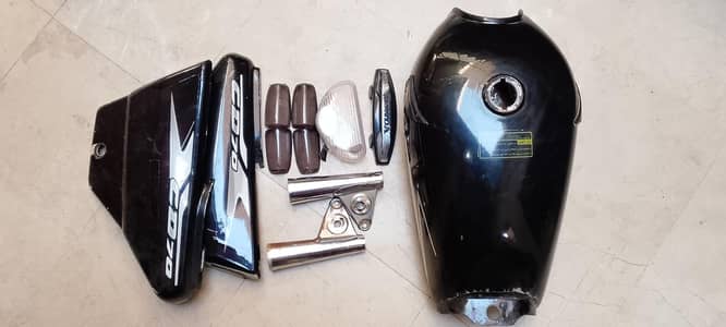 03223769601 For Sale Full low price CD 70 spare parts Rs 3000