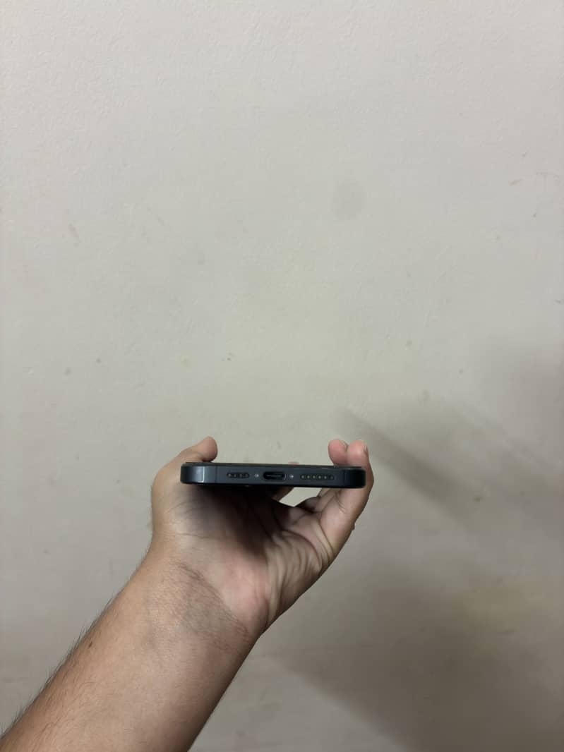 Iphone 15 pro max 0