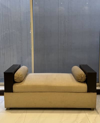 BEIGE COUCH/OTTOMAN