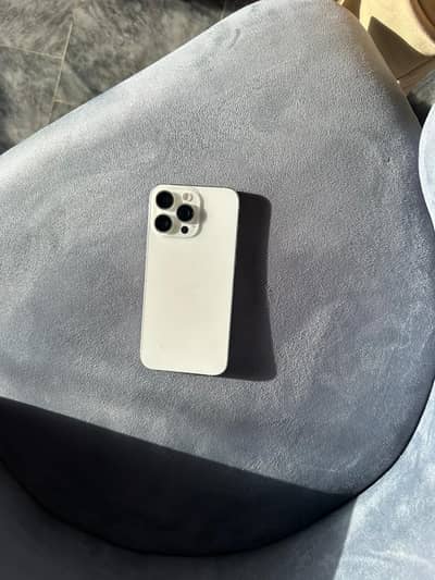 Apple iPhone 15 Pro Max