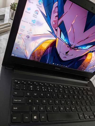 Dell Vostro 14 - Core i7 (7th Gen) | 8GB RAM | URGENT SALE