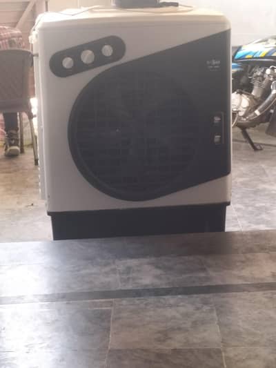 Room cooler