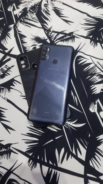 Infinix hot 9 play (4/64) official PTA approved