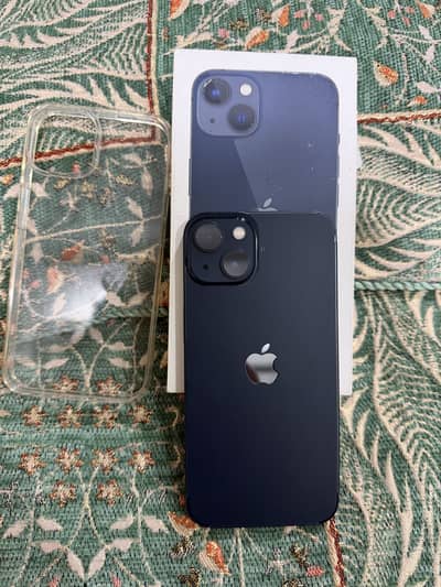 Apple iPhone 13