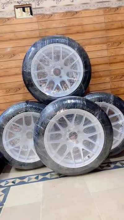 Brand new rim+brand new tyre 185/55 R15 82V