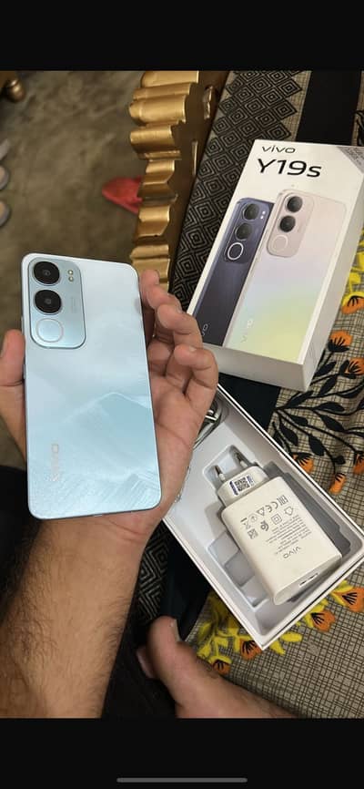 vivo Y19S