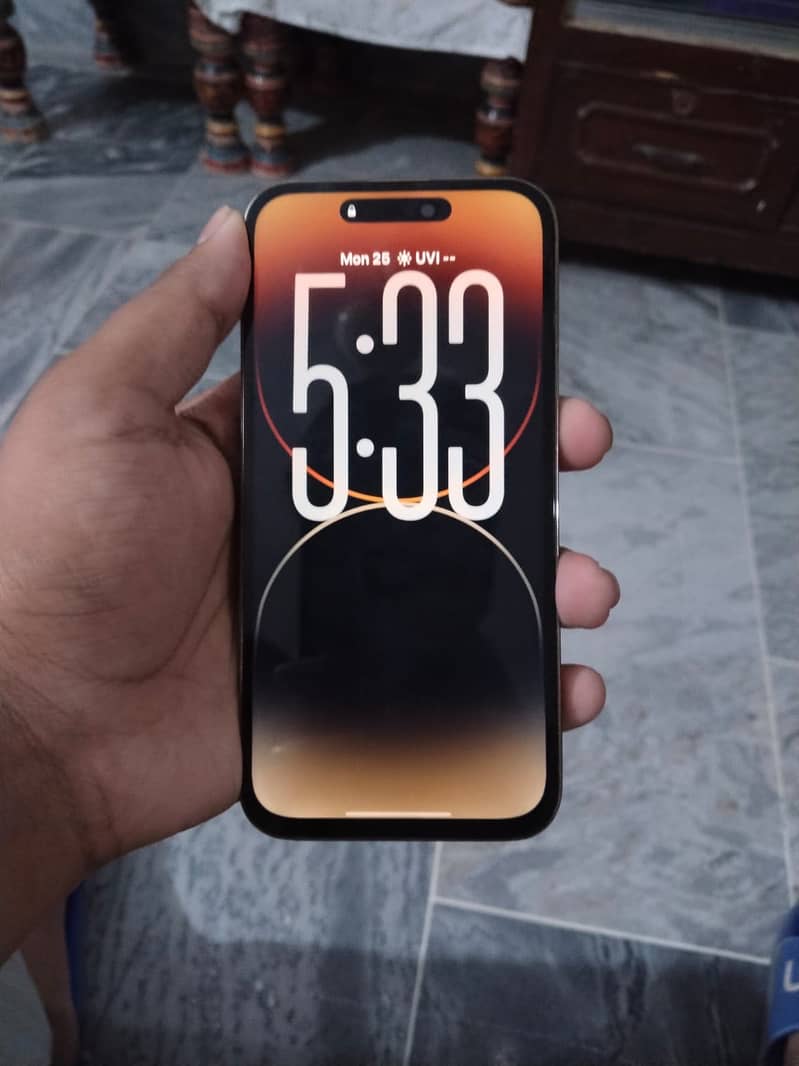 iPhone 14 Pro Max 1