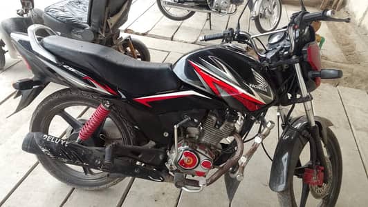 Honda 125 Urgent sell contact number: 03424848887