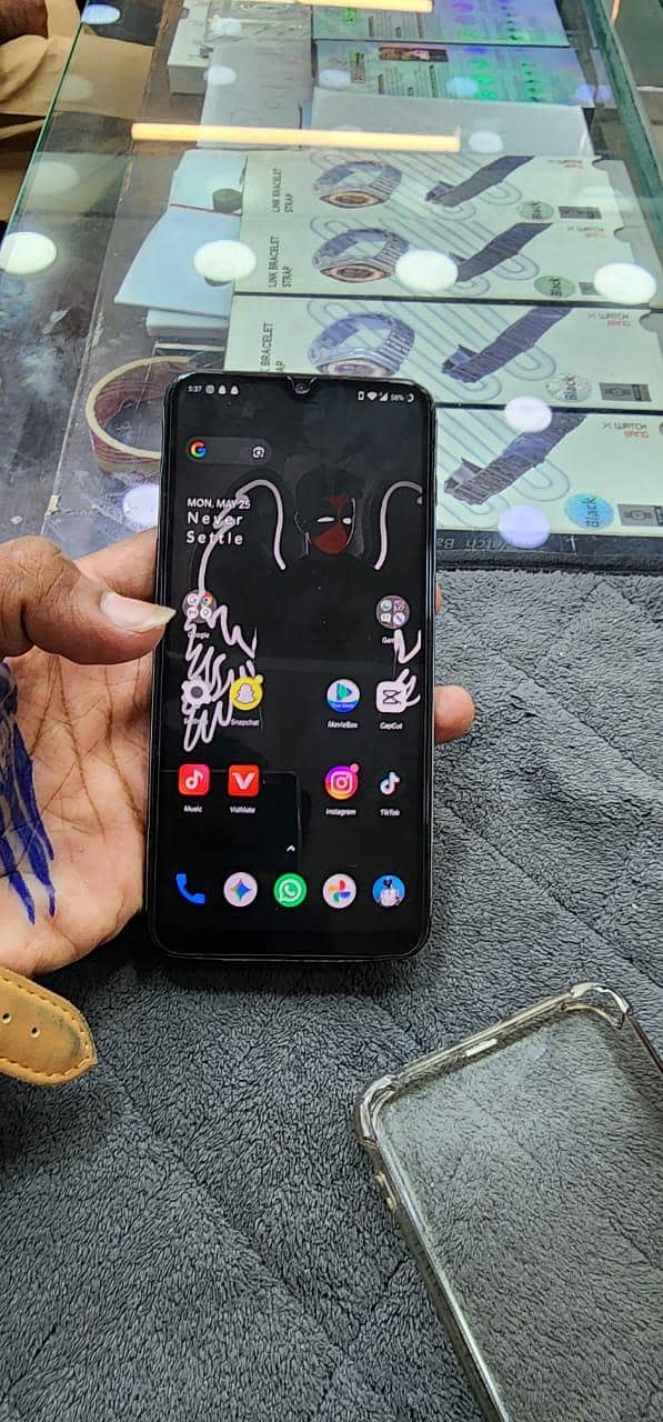 One Plus 6T 3