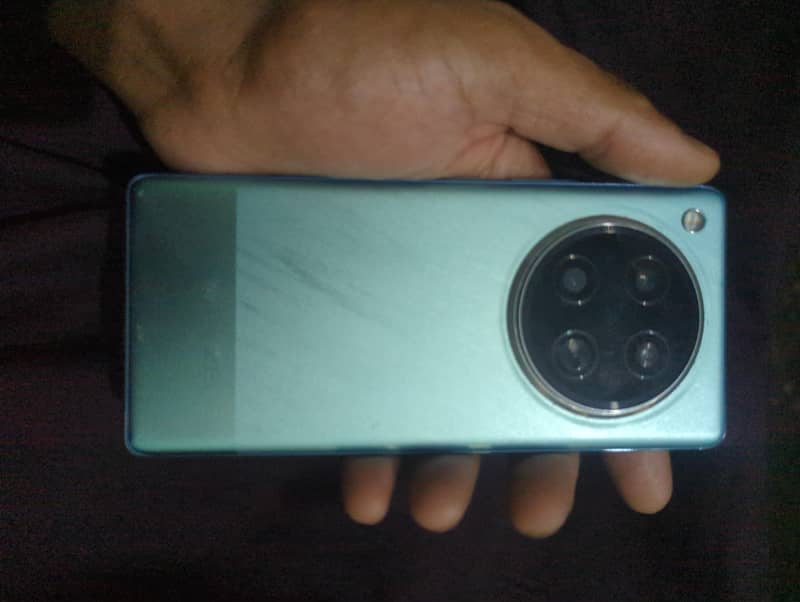 Infinix zero 40 1