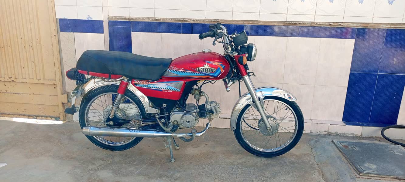 Unique CD 70 2020 model 1