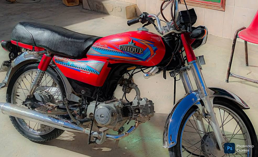 Unique CD 70 2020 model 8