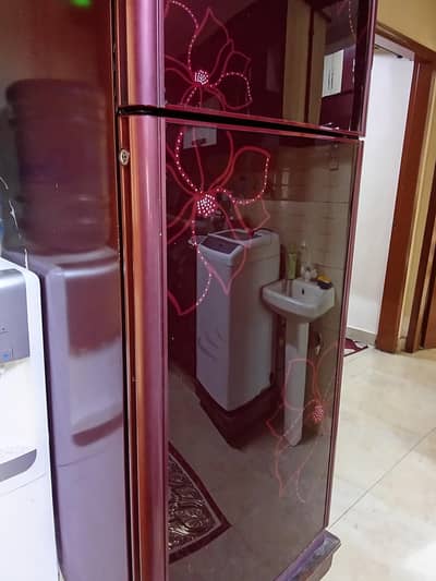 Red petal floral fridge in full size