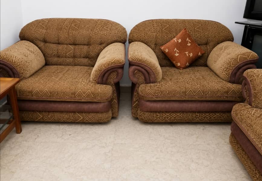 Used Sofa 0