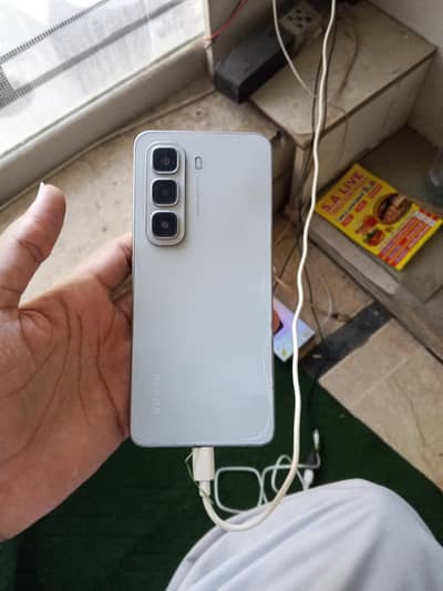 Infinix Hot 50i