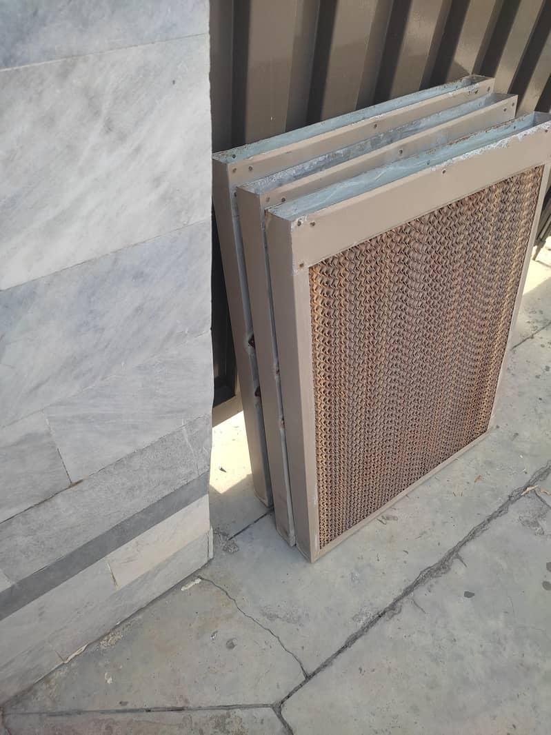 03234696547السلام علیکم الفضل ایئر کولر فور سیل 1