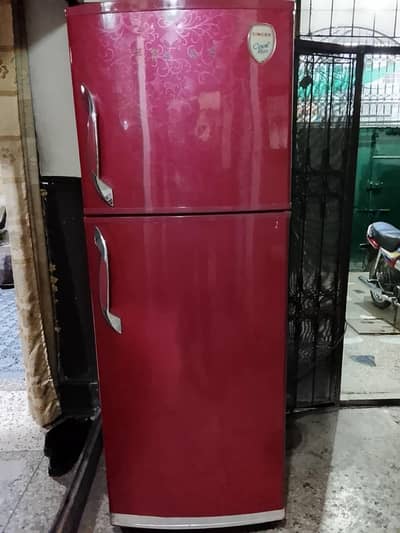 singer refrigerator for sale good condition chill cooling