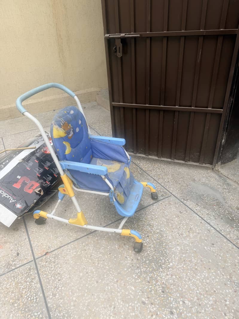 Multi function high chair  with tray 1