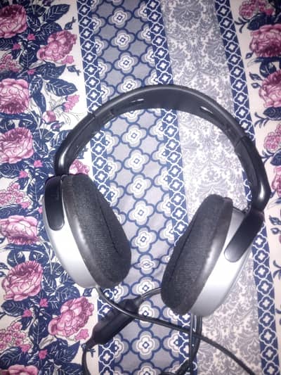 PHILIPS HEADPHONES