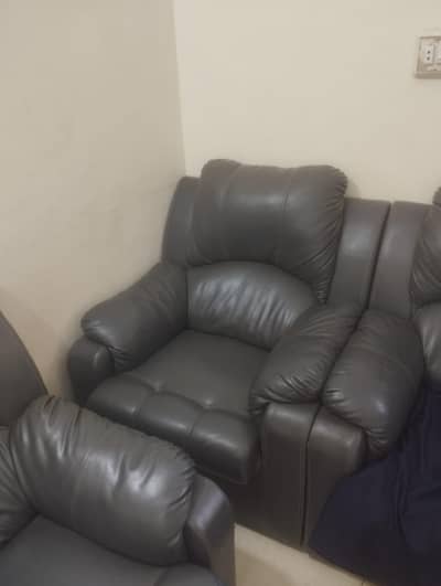 seven setar sofa set  leather Porsches 7 seaters