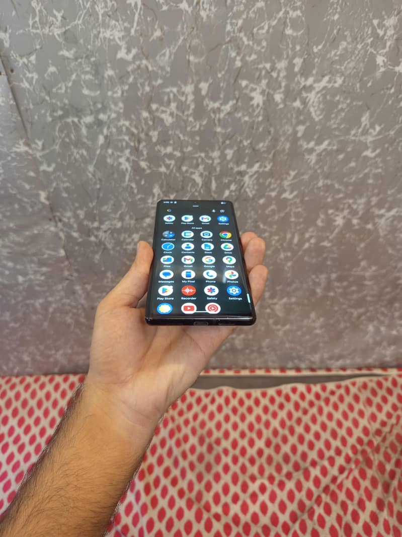 Google pixel 6 pro 1