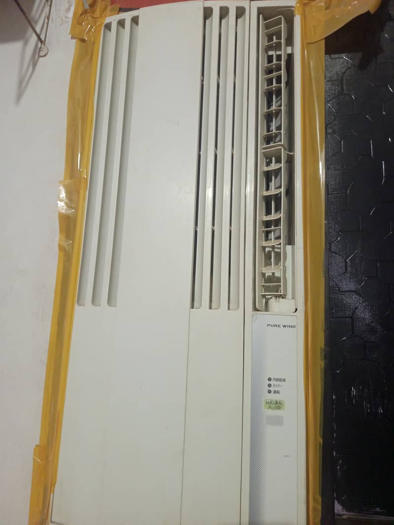 window ac 1