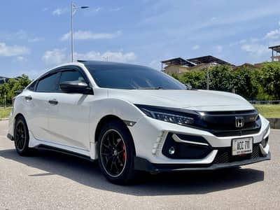 Honda Civic Turbo 1.5 VTEC CVT 2016