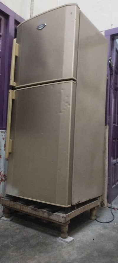 HAIER FRIDGE Large Size